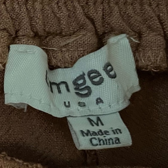 Umgee‎ + Linen women’s Blend Pull On Shorts Size M Elastic Waist , Frayed hem. - Picture 7 of 9